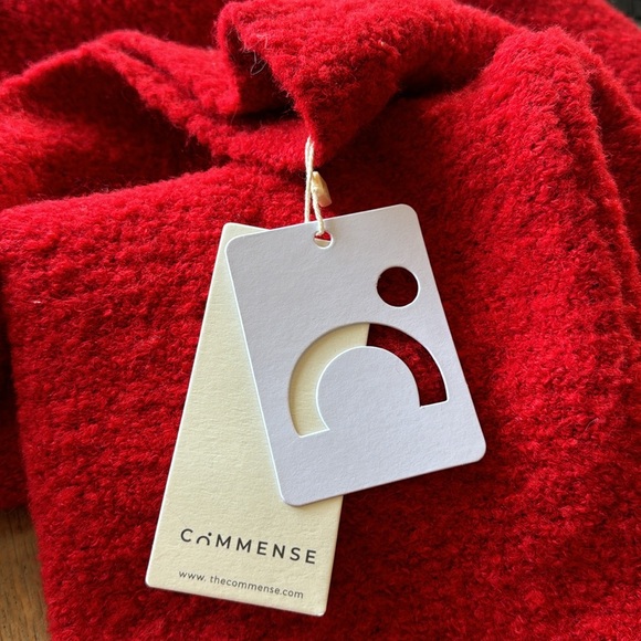 Commense Knit Solid V-neck Long Sleeve Sweater - size XSmall - Picture 5 of 6